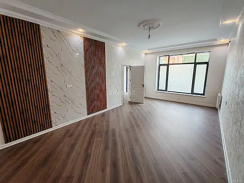 Satılır 6 otaqlı həyət evi 250 m²