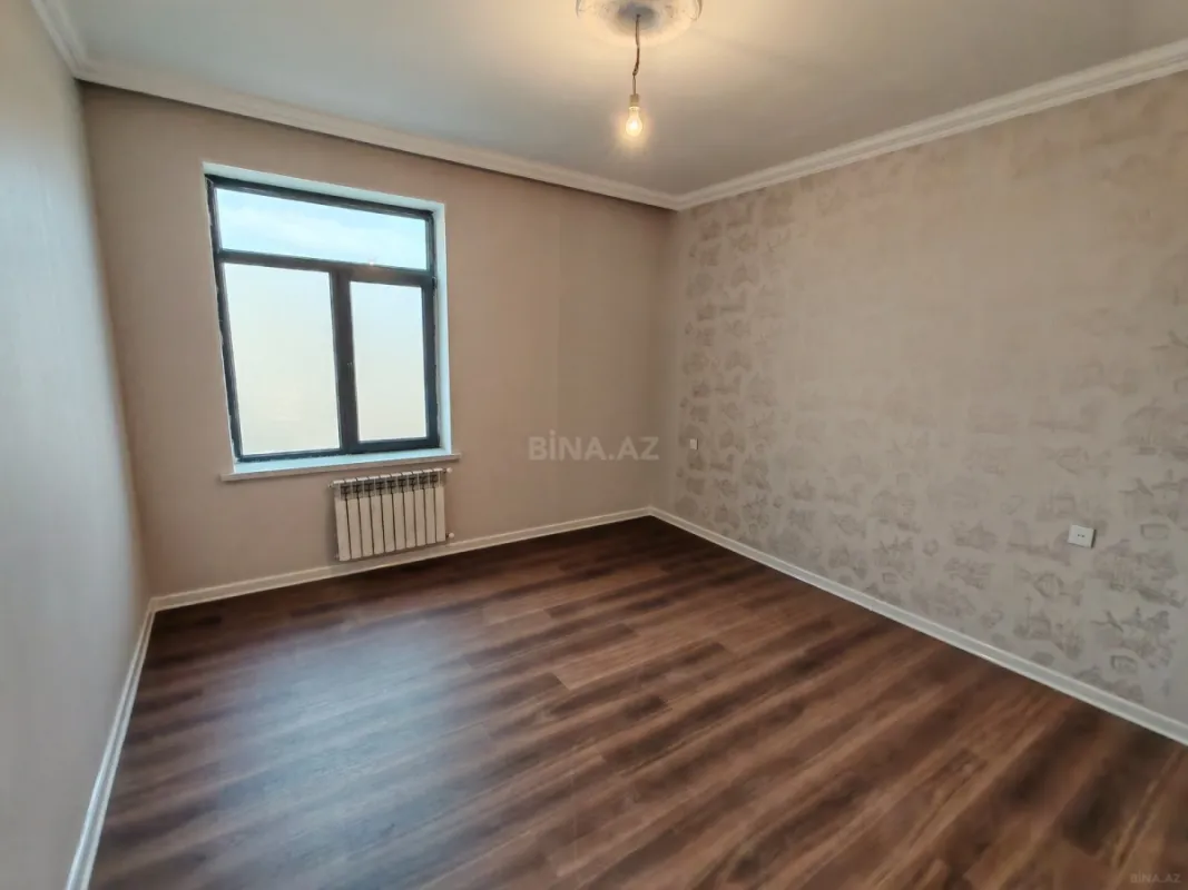 Satılır 6 otaqlı həyət evi 250 m²
