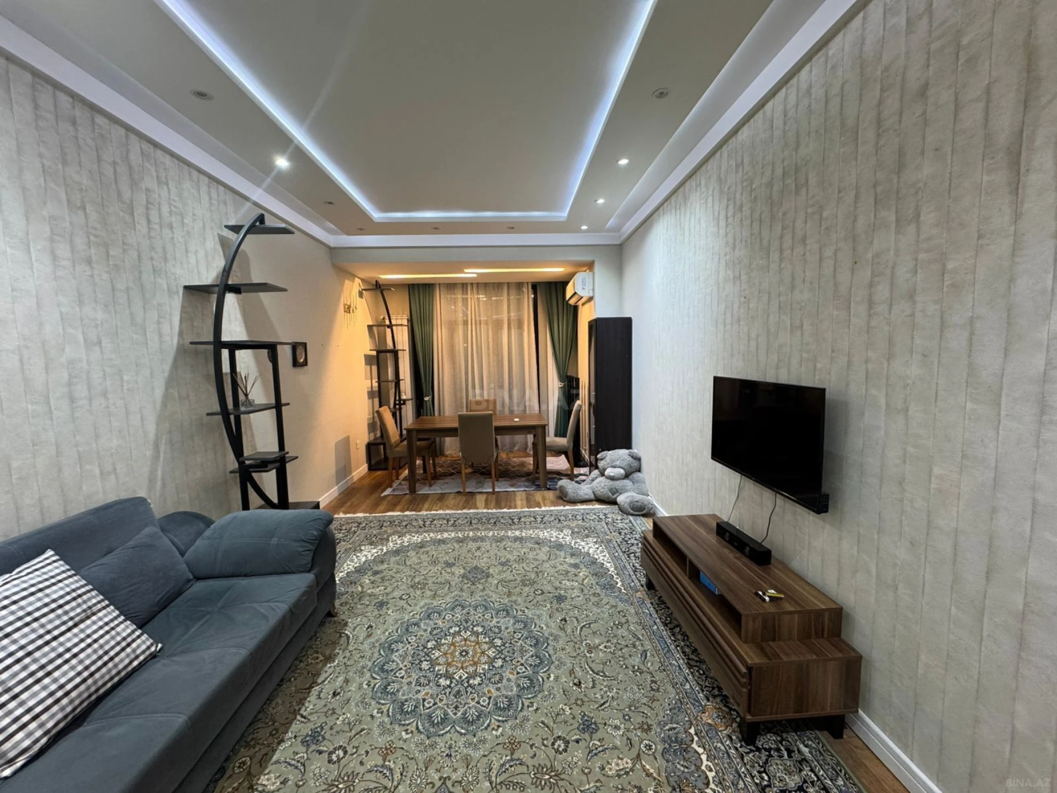 Kirayə verilir 3 otaqlı mənzil 100 m²