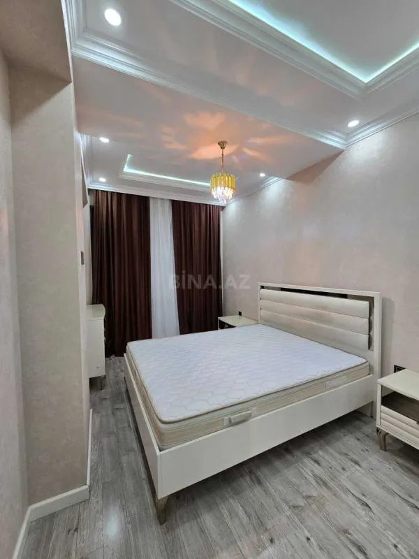 Satılır 2 otaqlı mənzil 85 m²