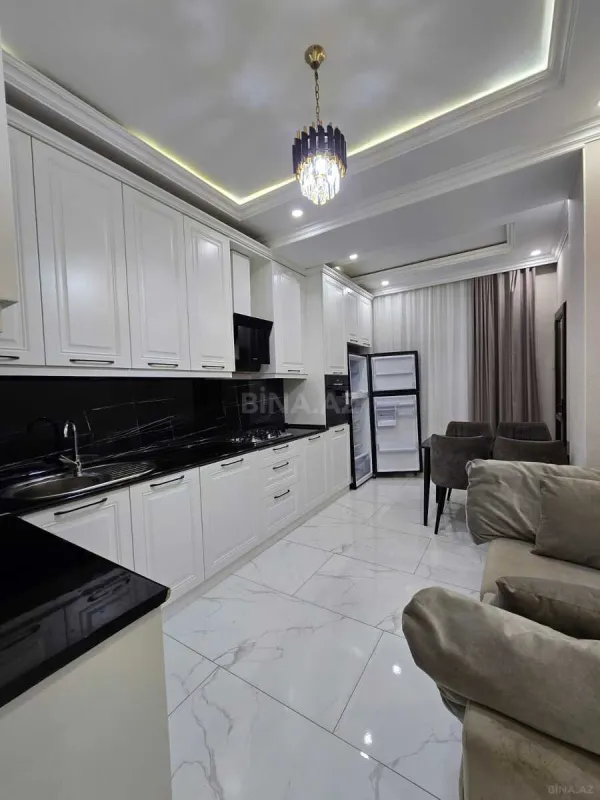 Satılır 2 otaqlı mənzil 85 m²
