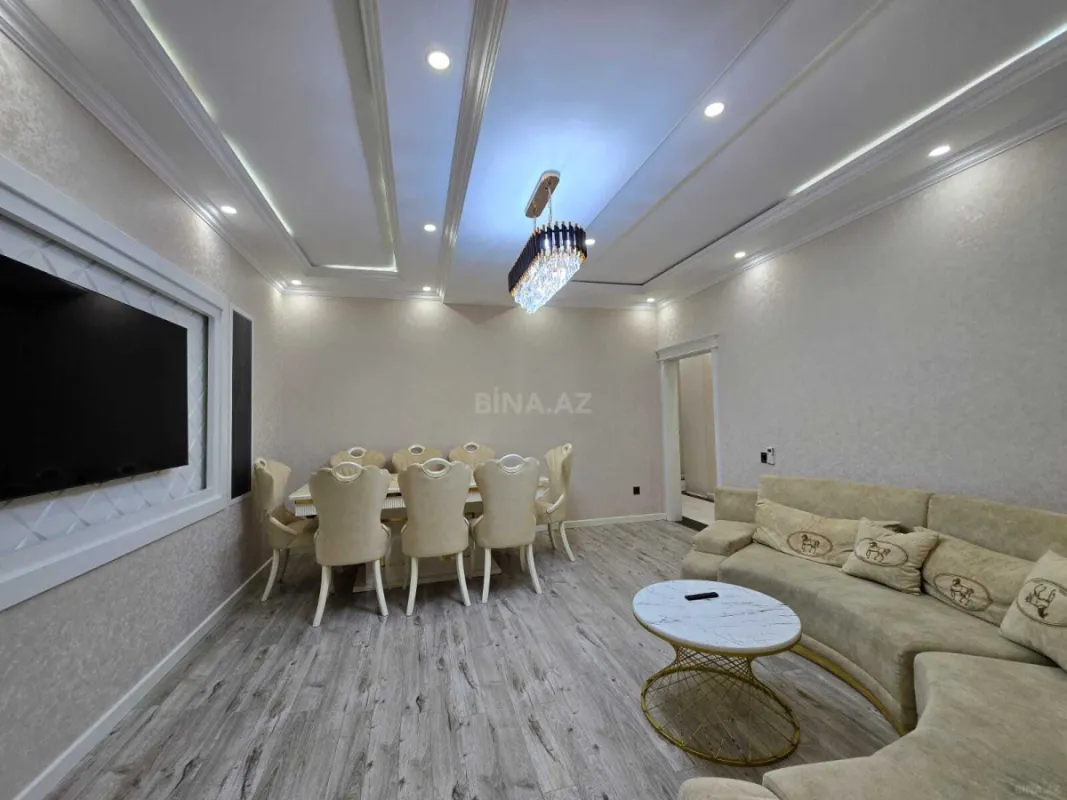 Satılır 2 otaqlı mənzil 85 m²
