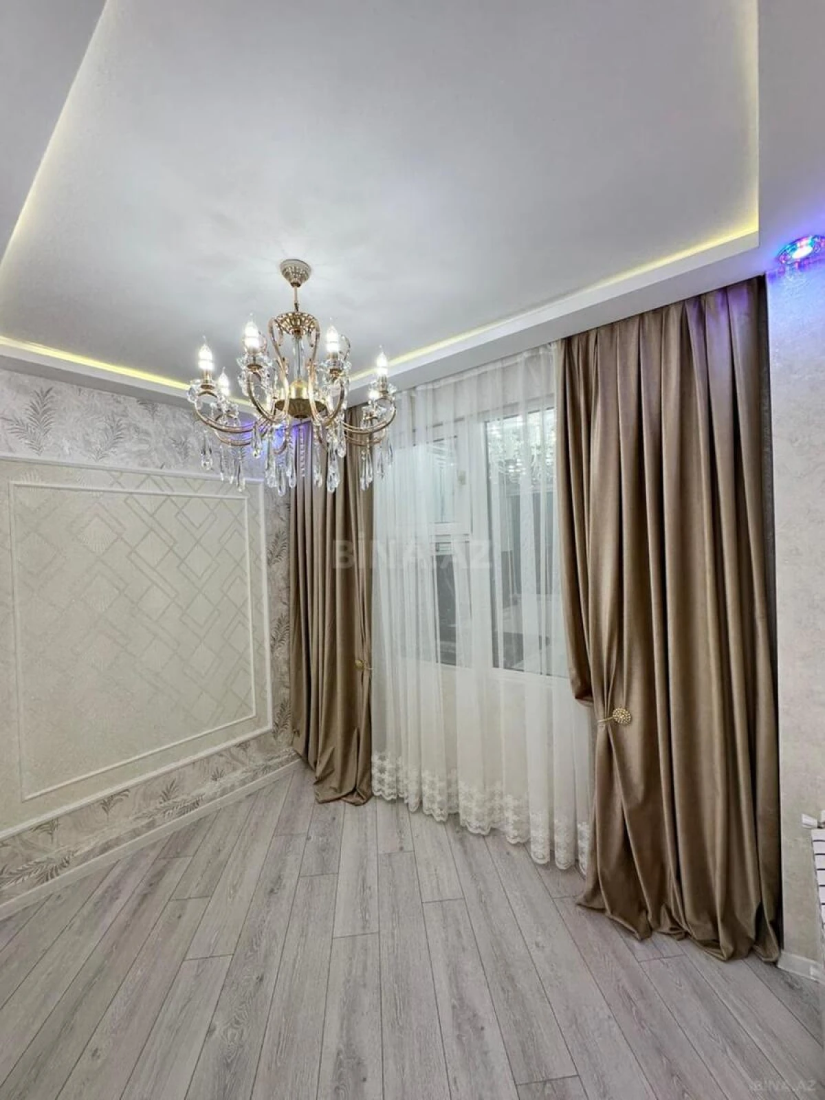 Satılır 3 otaqlı mənzil 60 m²