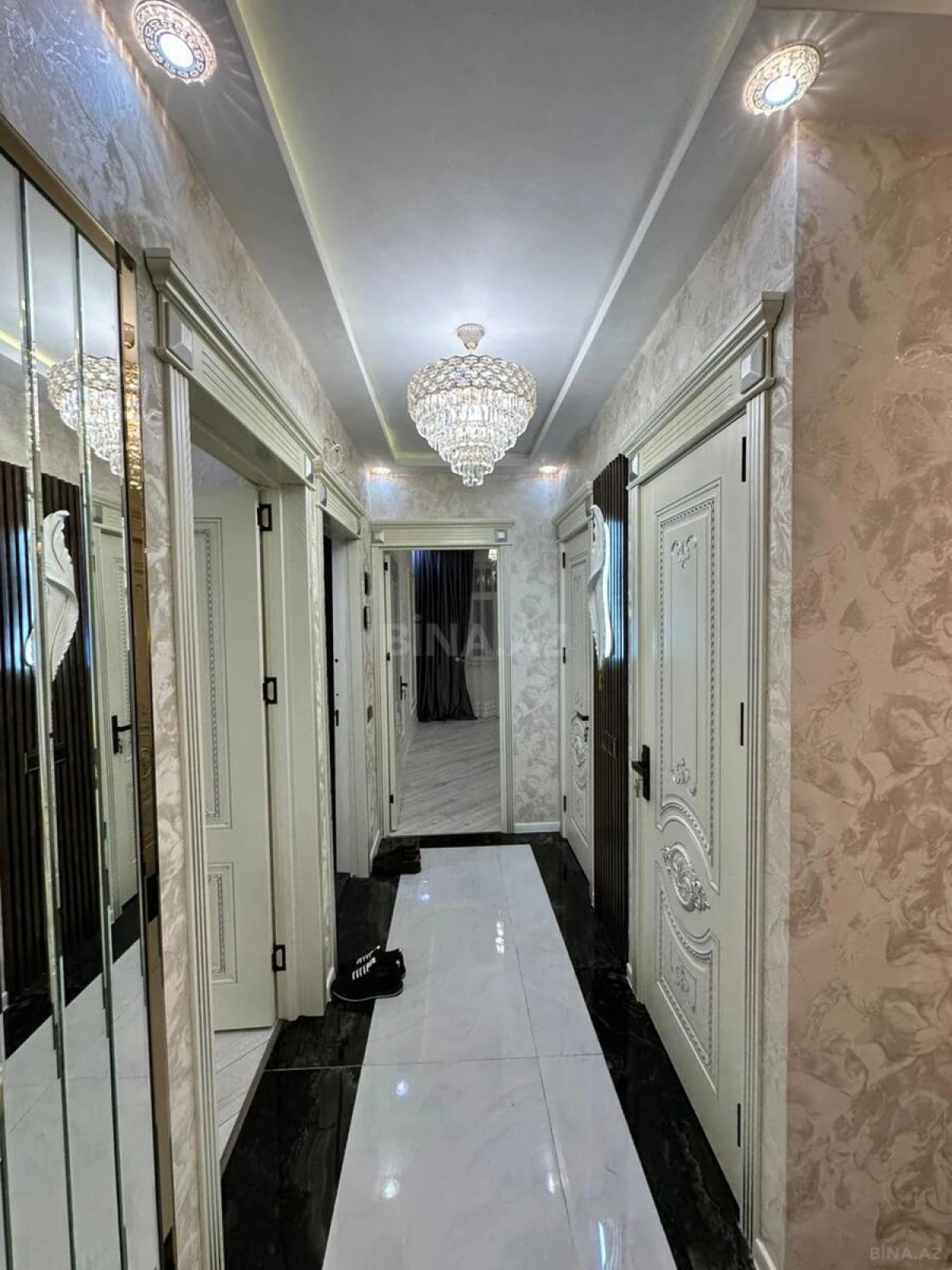 Satılır 3 otaqlı mənzil 60 m²