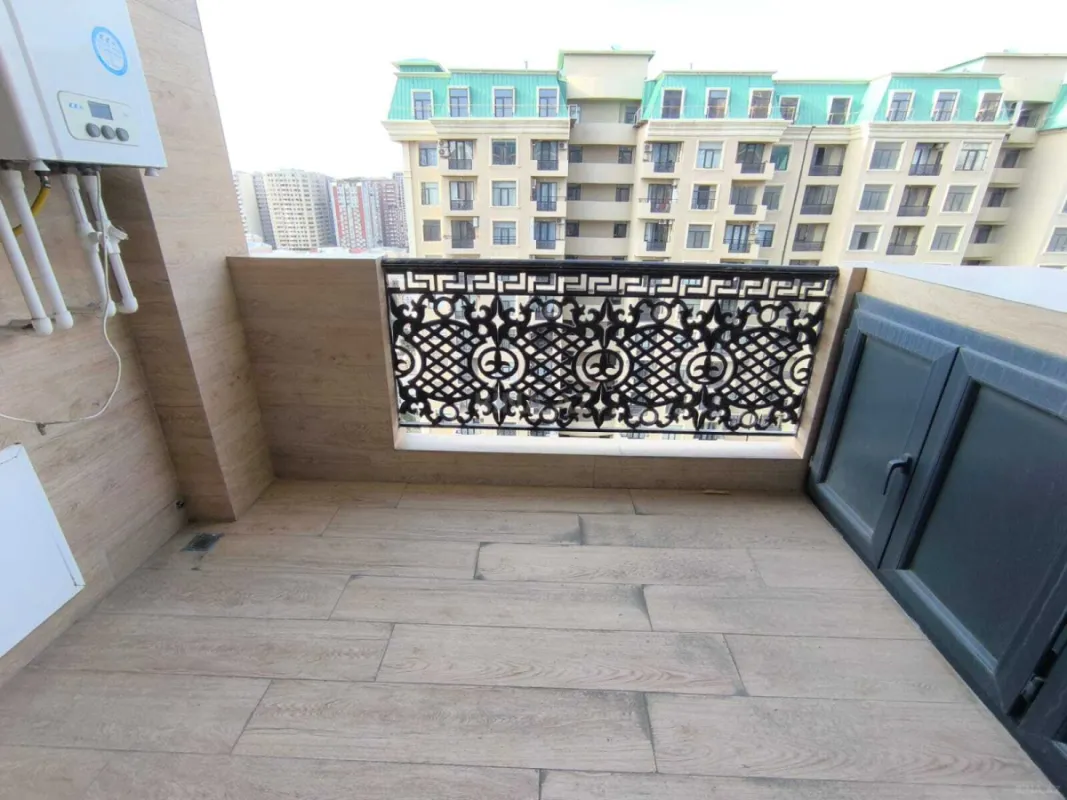 Kirayə verilir 2 otaqlı mənzil 85 m²