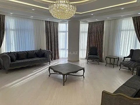 Satılır 3 otaqlı mənzil 140 m²