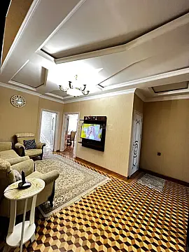 Satılır 3 otaqlı mənzil 126 m²