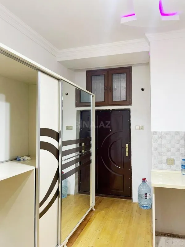 Satılır 1 otaqlı mənzil 20 m²