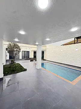 Satılır 4 otaqlı həyət evi 140 m²