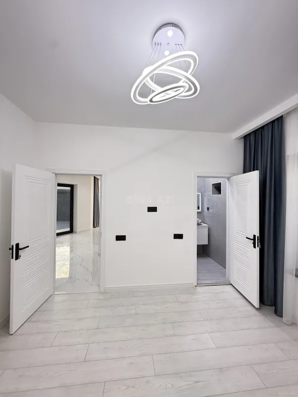 Satılır 4 otaqlı həyət evi 140 m²