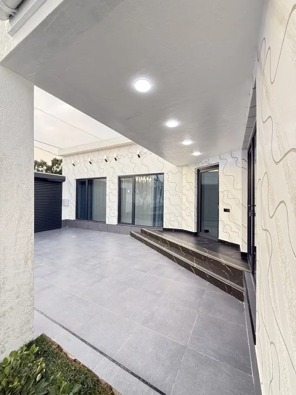 Satılır 4 otaqlı həyət evi 140 m²
