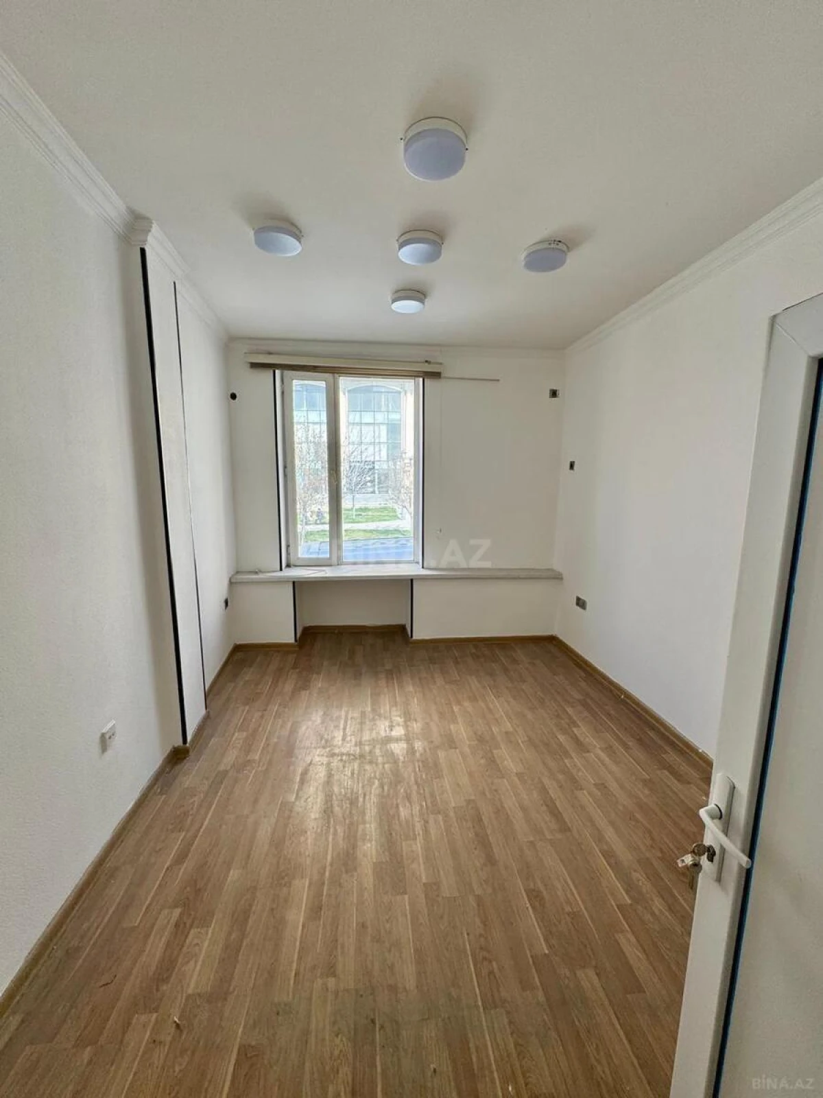 Kirayə verilir obyekt 600 m²