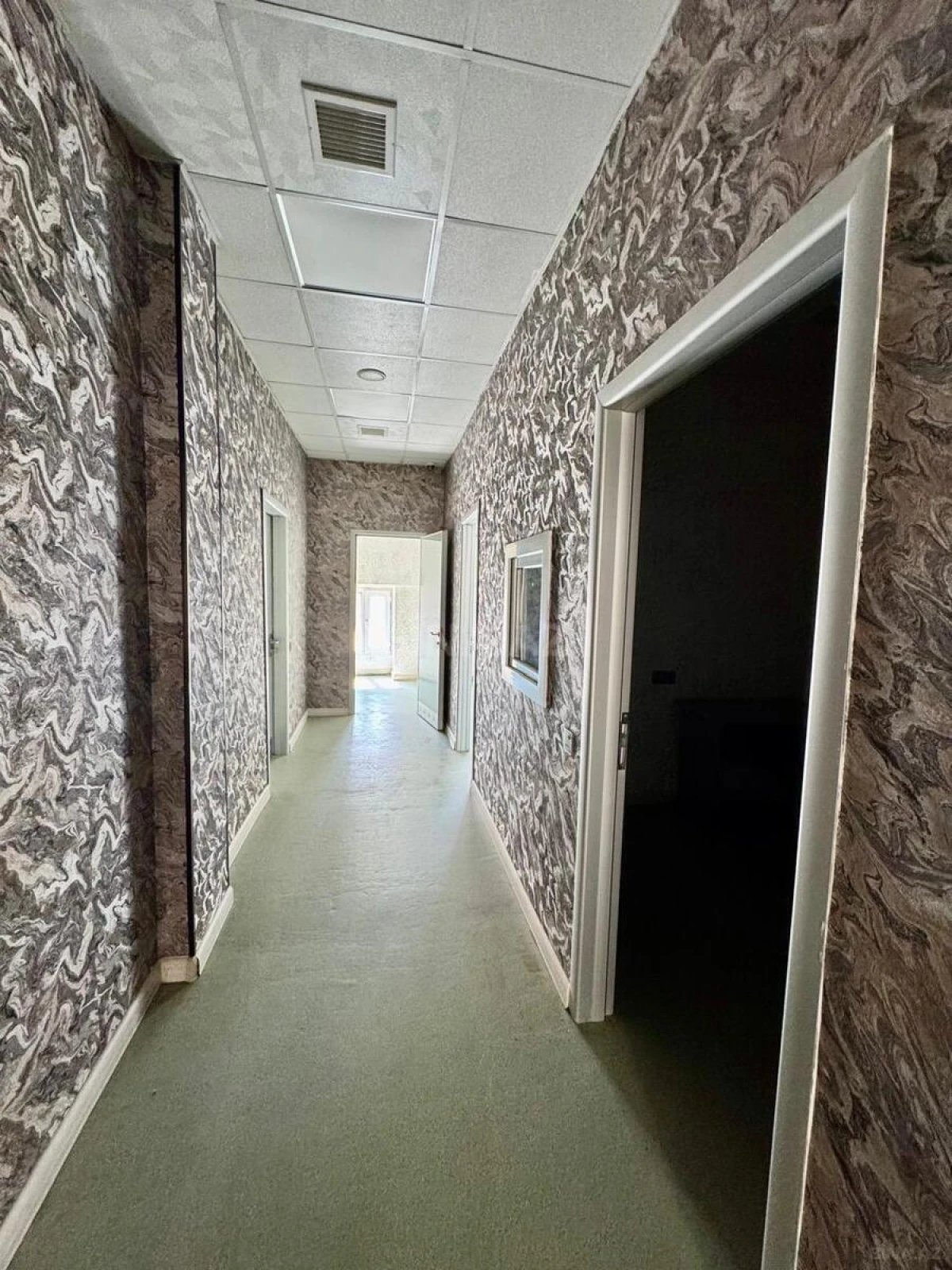 Kirayə verilir obyekt 600 m²