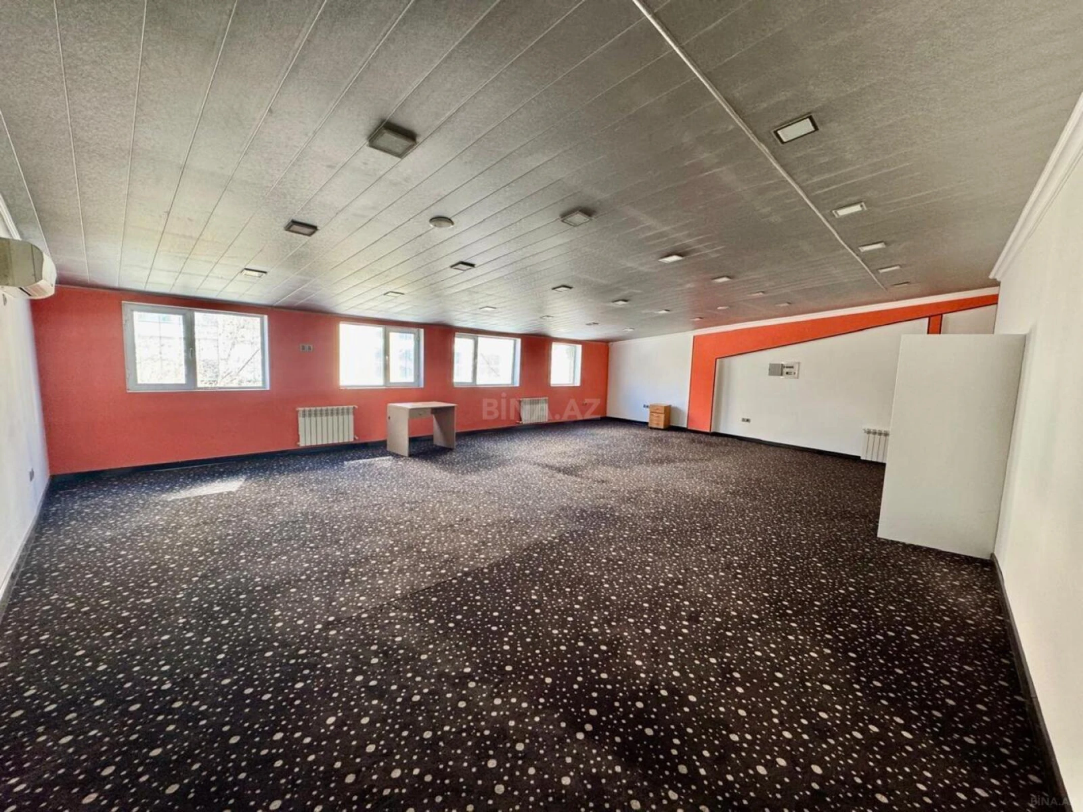 Kirayə verilir obyekt 600 m²