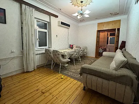 Satılır 2 otaqlı mənzil 50 m²