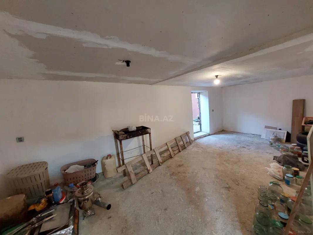 Satılır 6 otaqlı həyət evi 120 m²