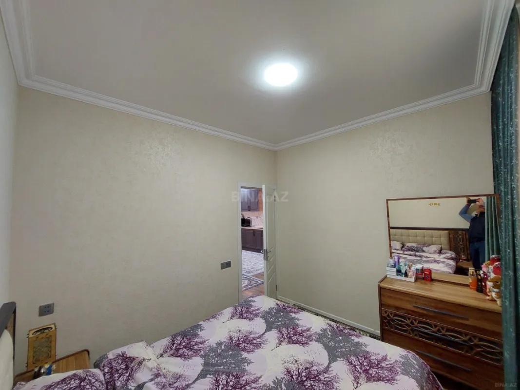 Satılır 6 otaqlı həyət evi 120 m²