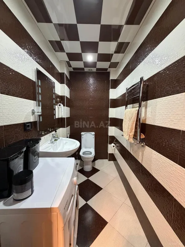 Satılır 3 otaqlı mənzil 93 m²