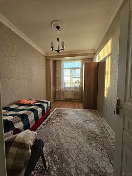Satılır 3 otaqlı mənzil 124 m²