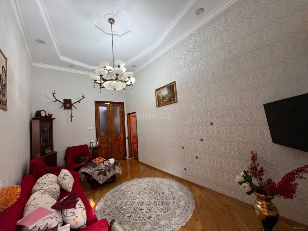 Satılır 3 otaqlı mənzil 86 m²