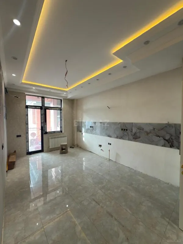 Satılır 2 otaqlı mənzil 73 m²