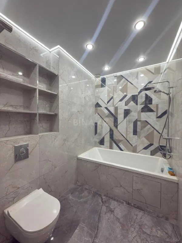 Satılır 2 otaqlı mənzil 73 m²