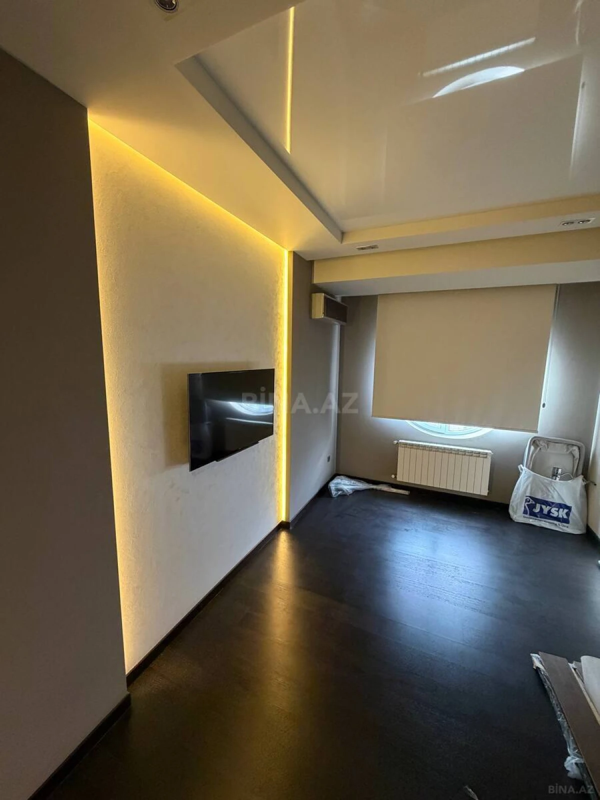 Satılır 2 otaqlı mənzil 103 m²