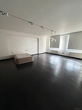 Satılır 2 otaqlı mənzil 103 m²
