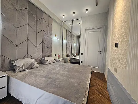 Satılır 2 otaqlı mənzil 52 m²