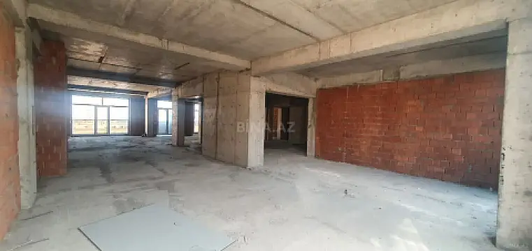 Satılır 3 otaqlı mənzil 118 m²