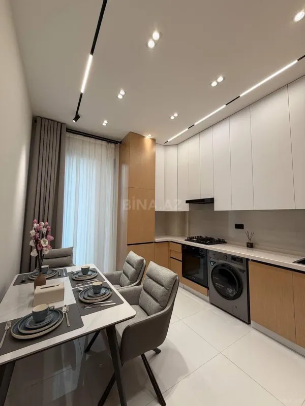 Kirayə verilir 2 otaqlı mənzil 72 m²