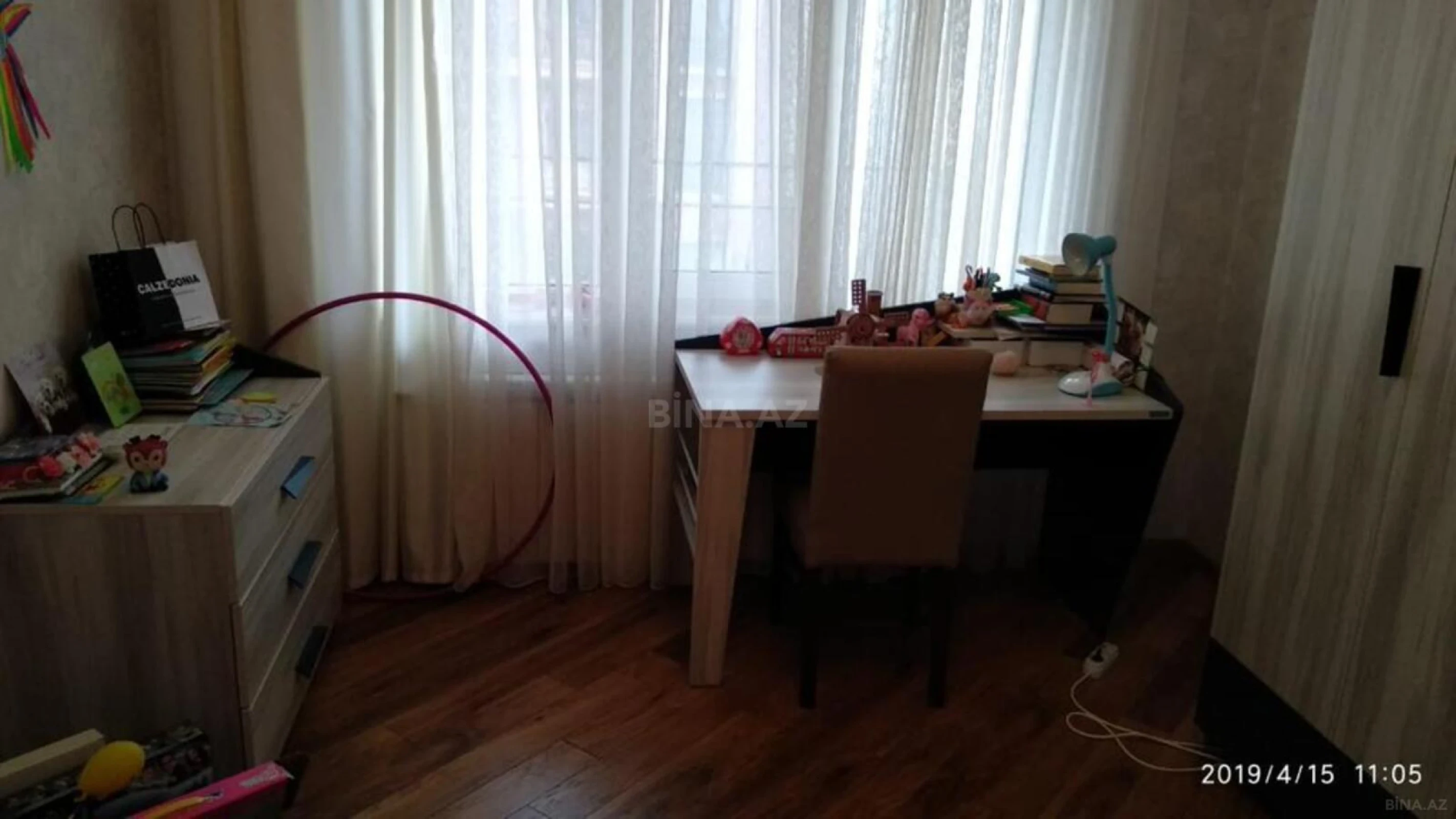 Kirayə verilir 4 otaqlı mənzil 190 m²