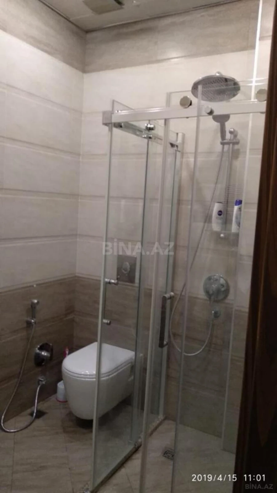 Kirayə verilir 4 otaqlı mənzil 190 m²