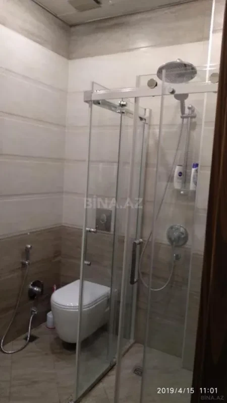 Kirayə verilir 4 otaqlı mənzil 190 m²