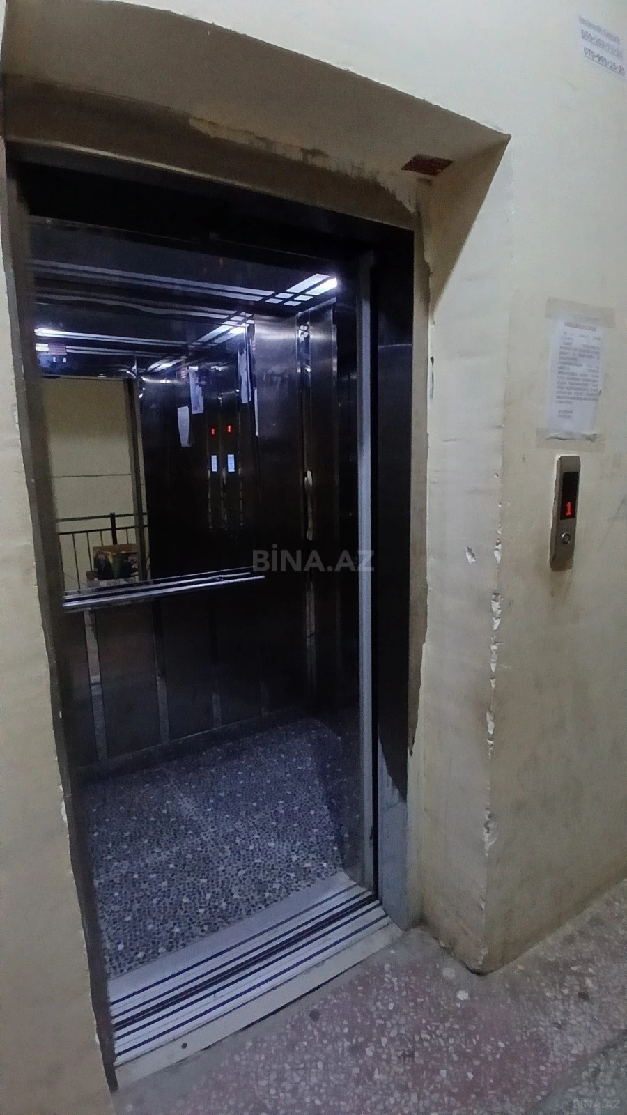 Satılır 2 otaqlı mənzil 54 m²