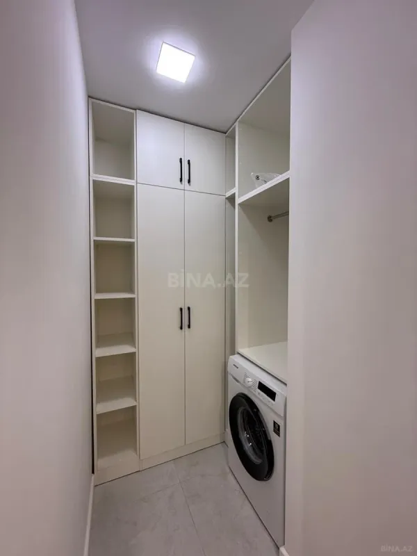 Satılır 3 otaqlı mənzil 118 m²