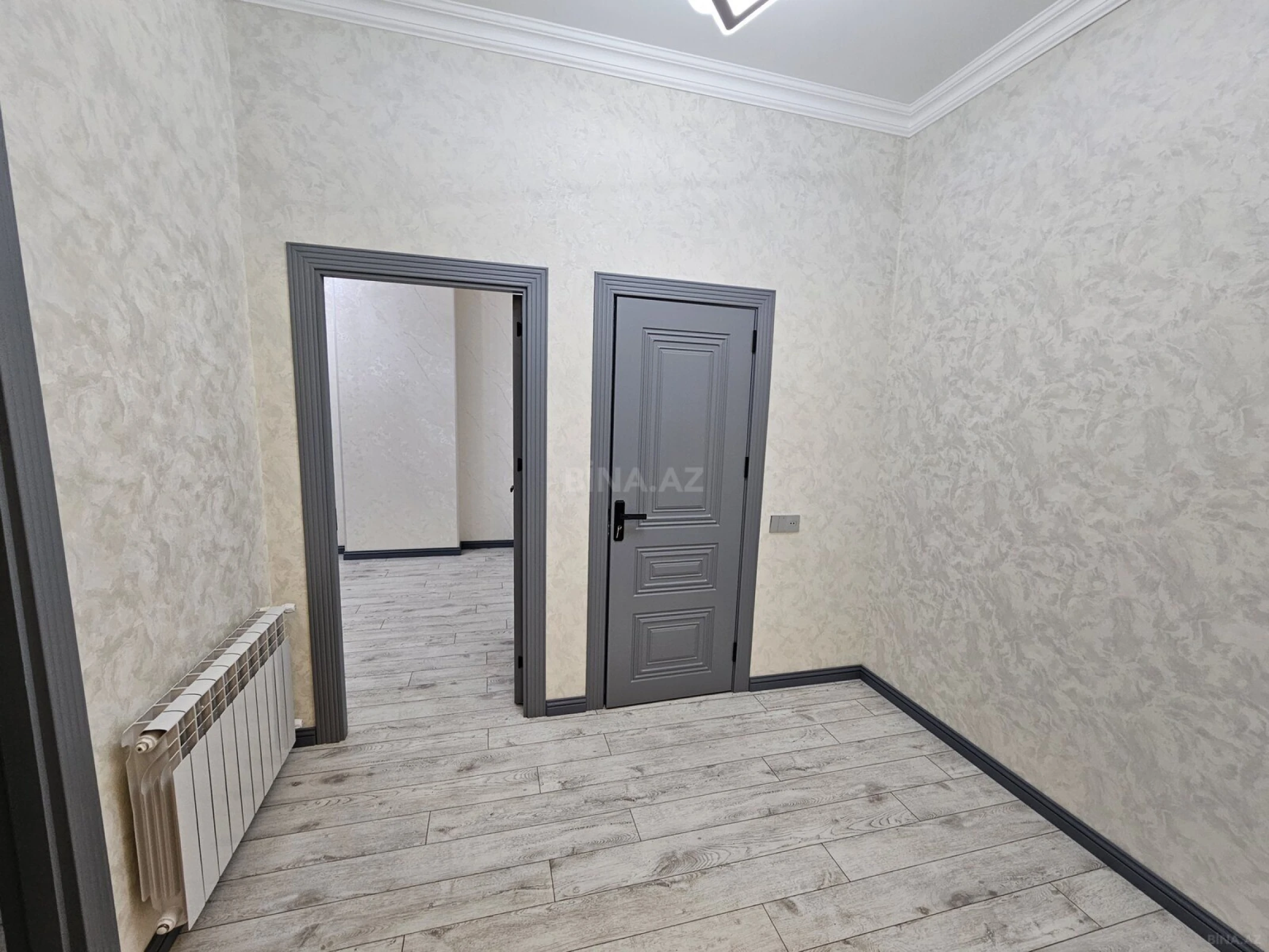Satılır 2 otaqlı mənzil 63 m²
