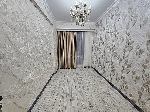 Satılır 2 otaqlı mənzil 63 m² — Bakı, Qaraçuxur 2 otaq 63.00 m²