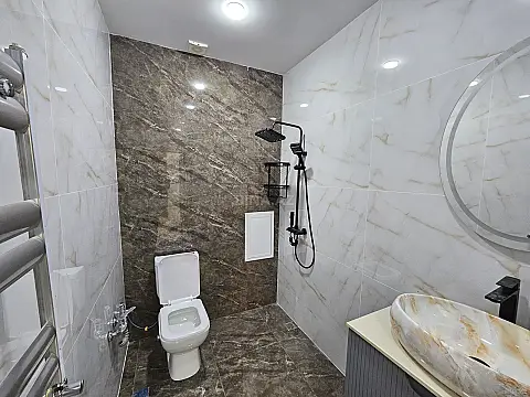 Satılır 2 otaqlı mənzil 63 m²