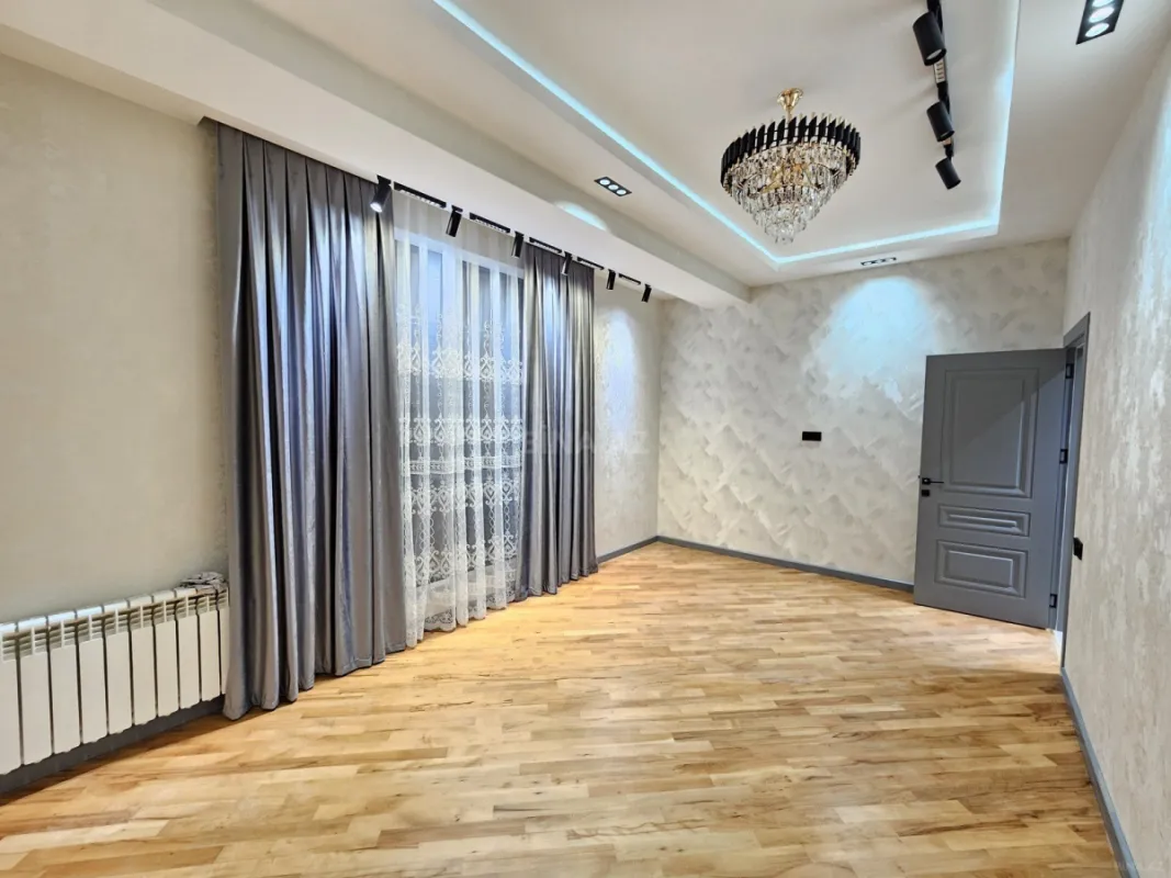 Satılır 3 otaqlı mənzil 77 m²