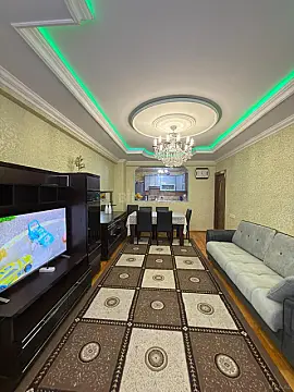Satılır 3 otaqlı mənzil 105 m²