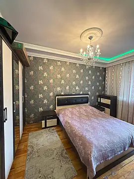 Satılır 3 otaqlı mənzil 105 m²