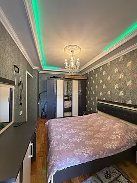 Satılır 3 otaqlı mənzil 105 m²