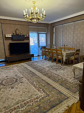 Satılır 4 otaqlı mənzil 162 m² — Bakı 4 otaq 162.00 m²