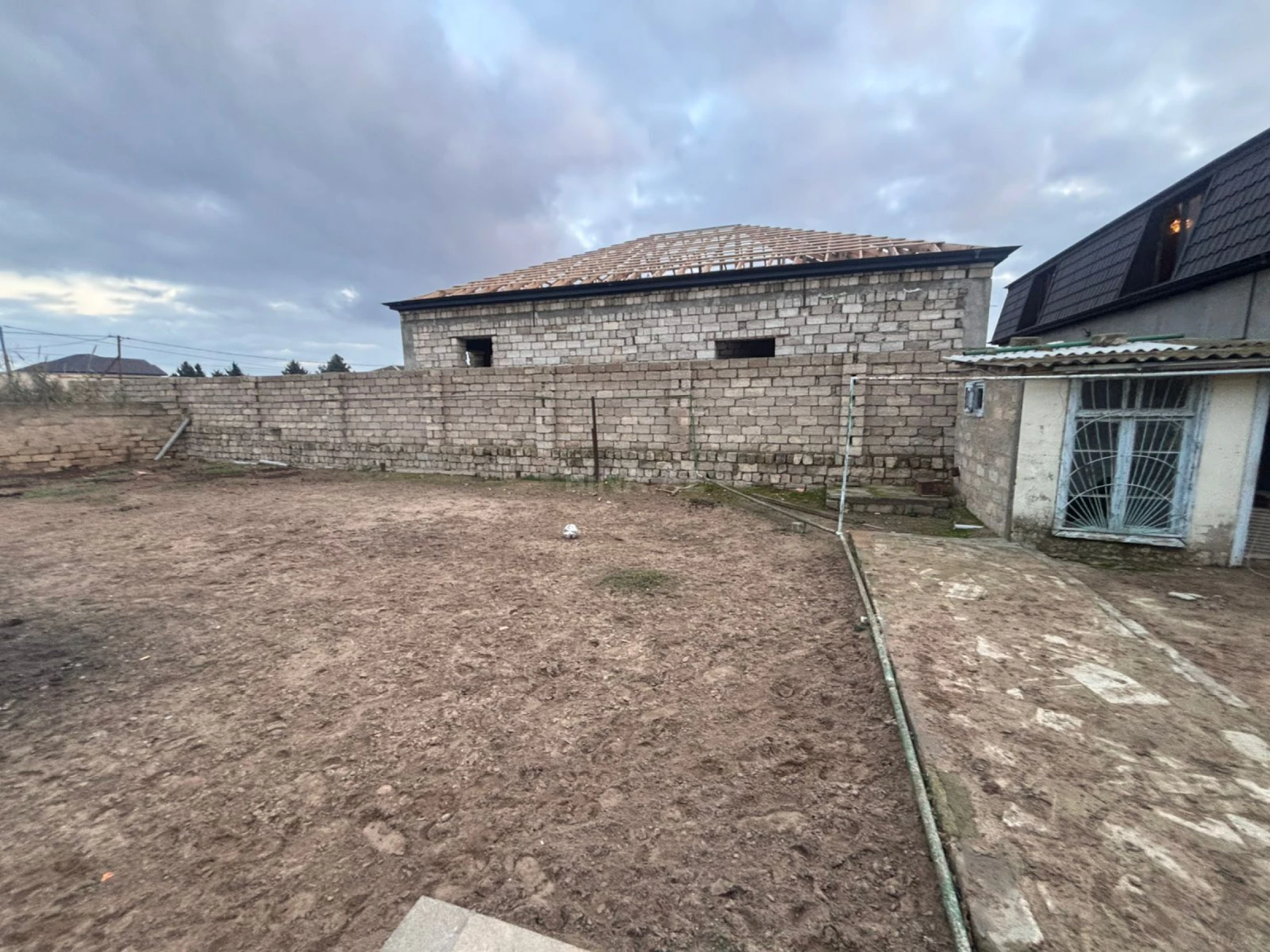 Satılır torpaq sahəsi 14 m²