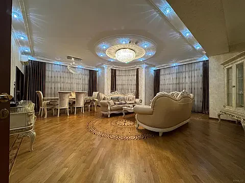 Satılır 4 otaqlı mənzil 190 m² — Bakı 4 otaq 190.00 m²