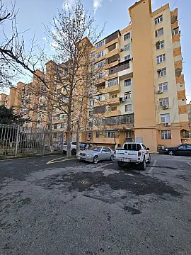 Satılır 3 otaqlı mənzil 75 m² — Bakı, Bakıxanov 3 otaq 75.00 m²