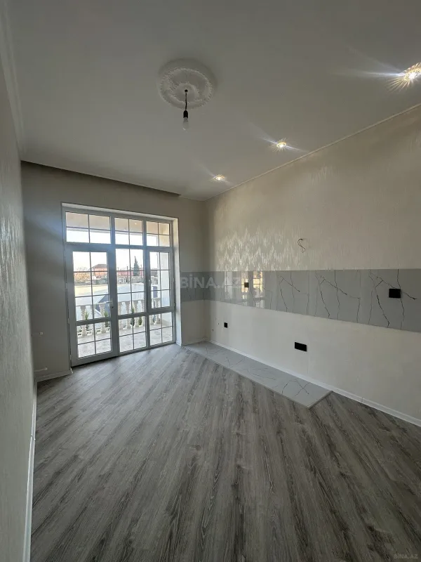 Satılır 4 otaqlı həyət evi 135 m²