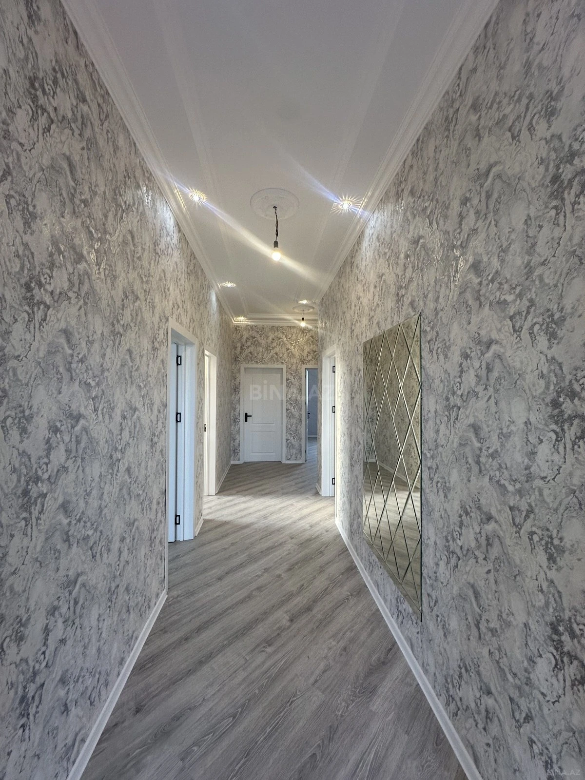 Satılır 4 otaqlı həyət evi 135 m²