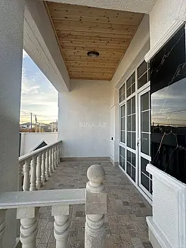 Satılır 4 otaqlı həyət evi 135 m²